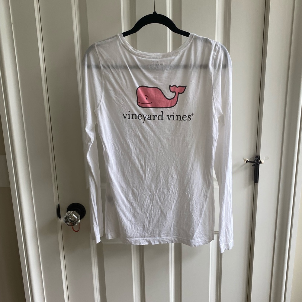 NWOT vineyard Vines long sleeve